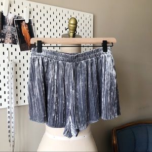 Velvet Short